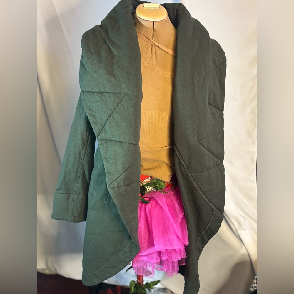 Young Fabulous & Broke Dark Green Quilted Puffer Jacket Oversized Cozy